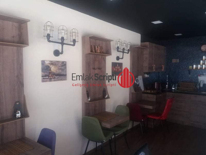 Sultanahmet� de kiralık cafe